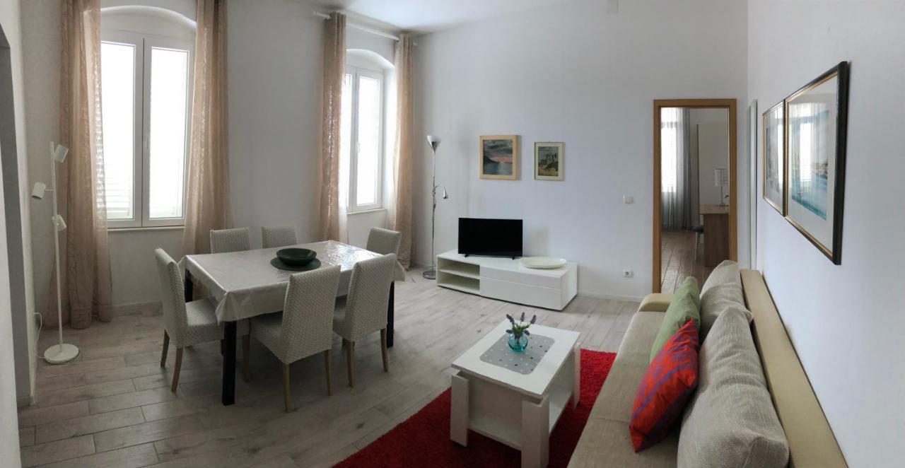 Apartman Tijana Apartment Макарска Екстериор снимка